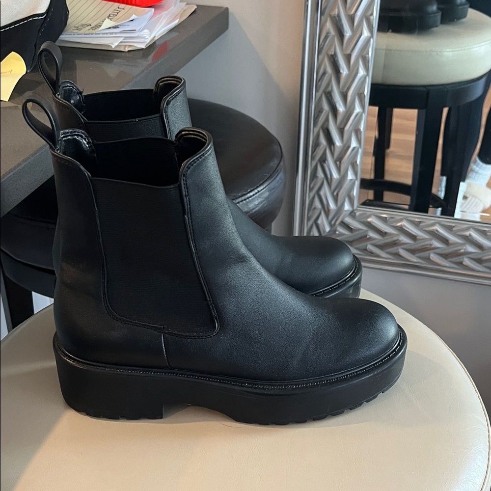Steve Madden Black Ankle Booties